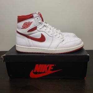 ‼️SOLD‼️Jordan 1 Retro High OG "Metallic Red" 2017